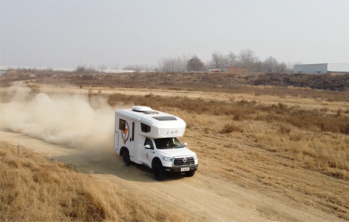 自由炮自動(dòng)檔、四驅(qū)房車(chē)，值得選擇